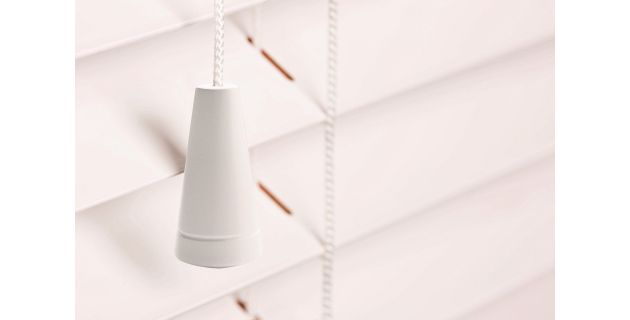 Should I have Tapes or Cords on my real wood/faux wood venetians?